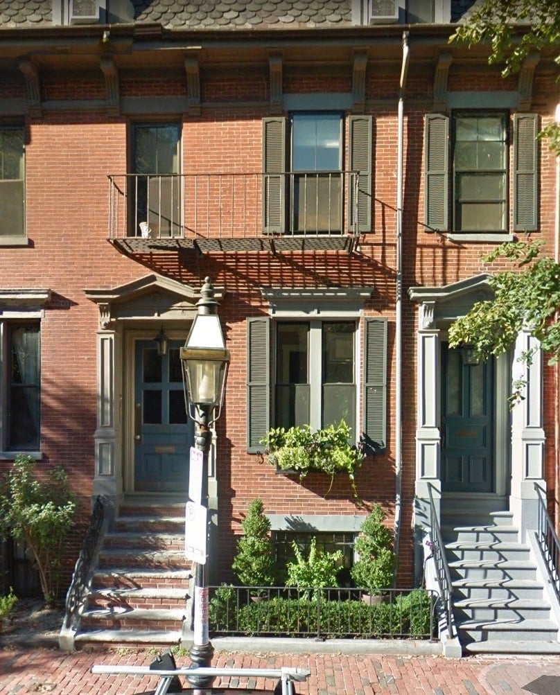 Boston Brownstone gets modern comfort and control with mitsubishi ductless