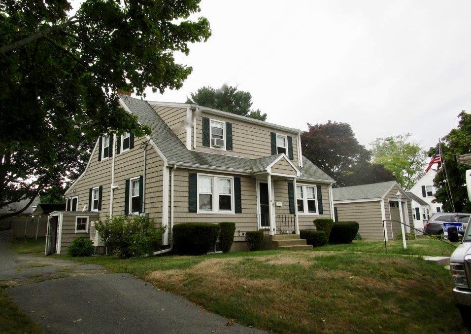 Mitsubishi ductless mini split system with seven zones installed in Danvers home.