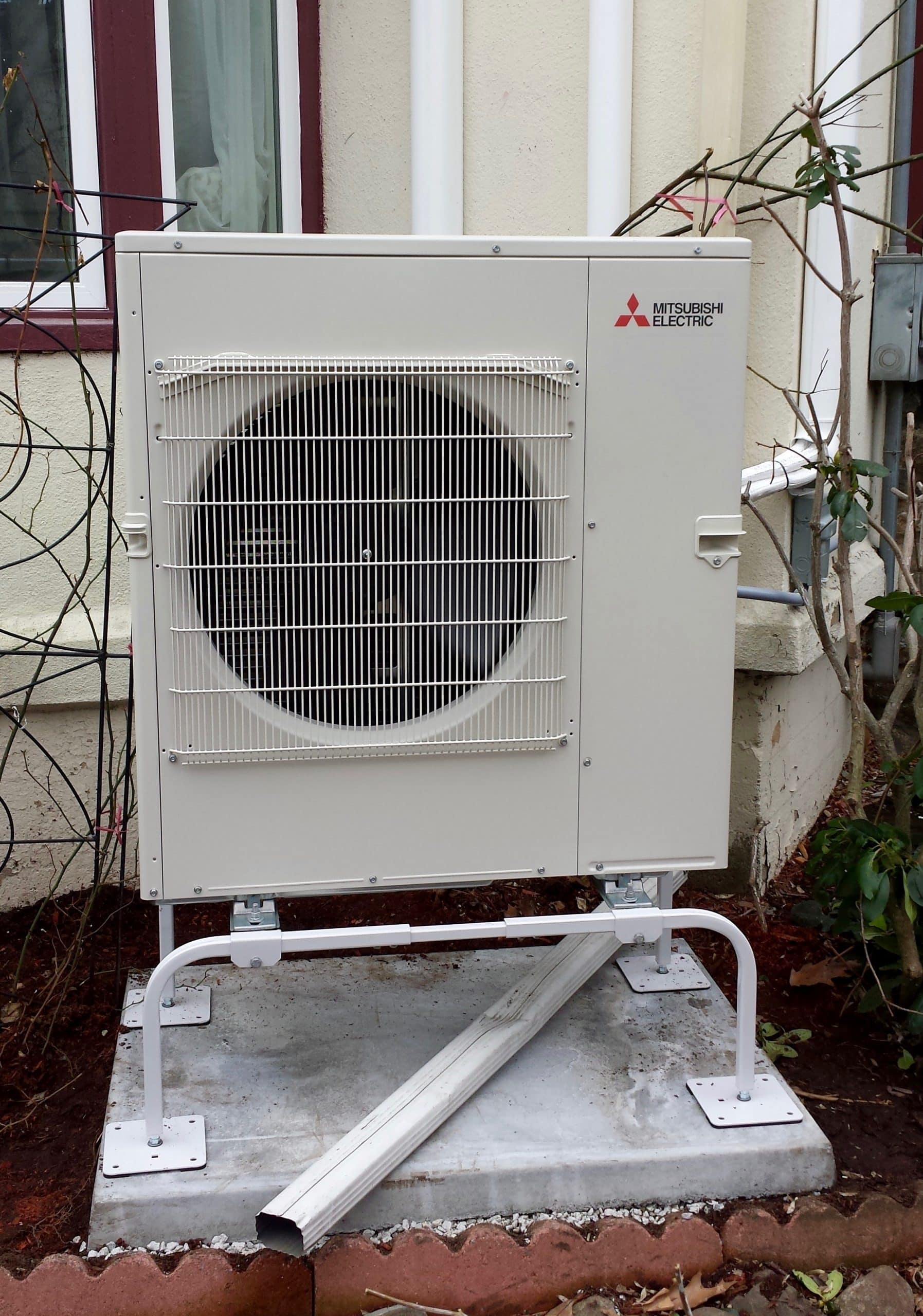 Outdoor Hyper-Heating heat pump installation in Boston area.