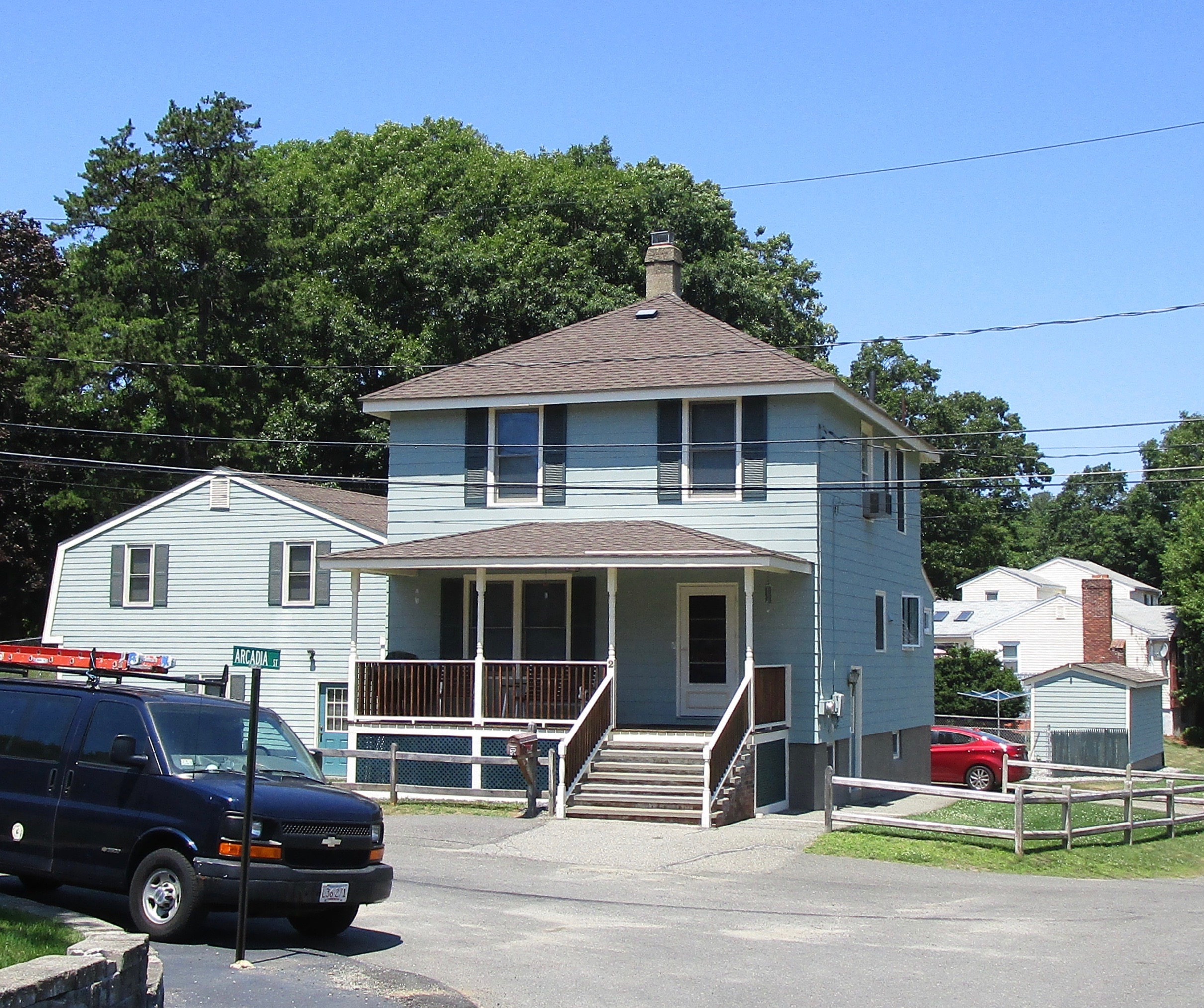 Woburn kitchen gets Mitsubishi ductless Hyper-Heating.