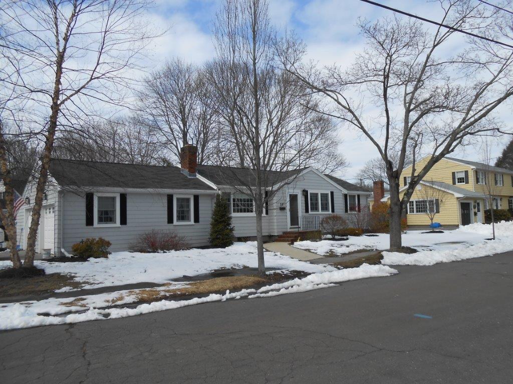 Ductless Air Conditioning In Beverly, MA Ranch Basement