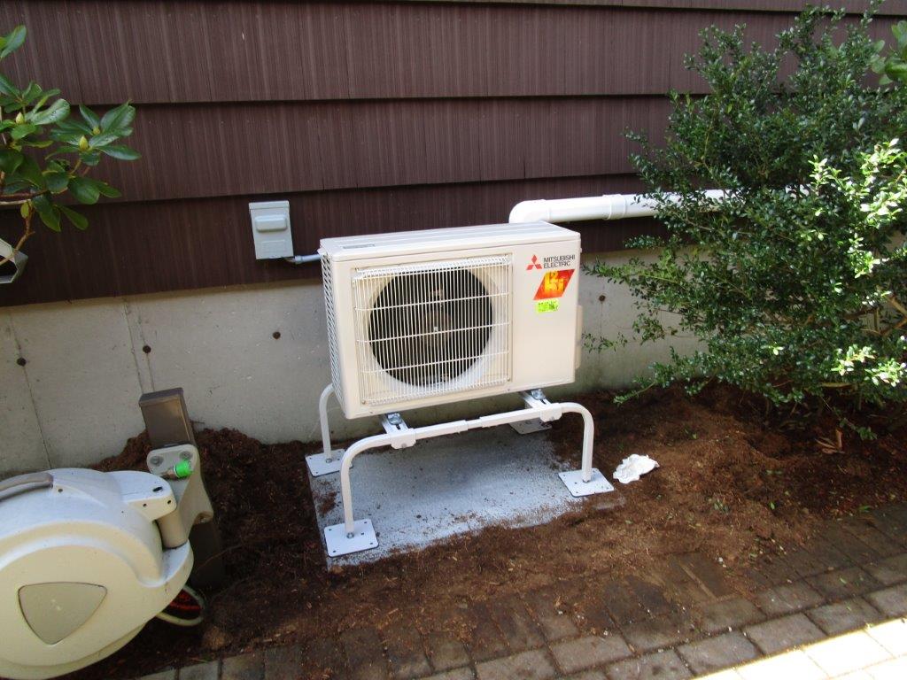 Mitsubishi ductless HVAC outdoor unit in North Reading, MA