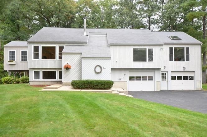 Hudson, NH, home gets ductless AC solution.