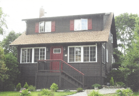 Reading Massachusetts home gets Mitsubishi ductless split system installed.