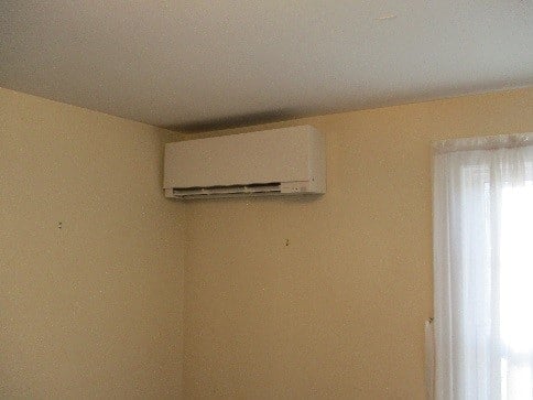 Mitsubishi Hyper-Heating heat pump in Lexington, MA home