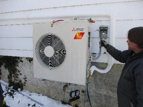 Outdoor condenser unit with Hyper-Heating heat pump technology.