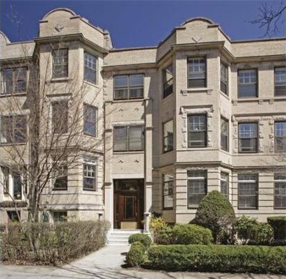 Quality heating and cooling from Mitsubishi Electric ductless AC systems in Brookline condo.