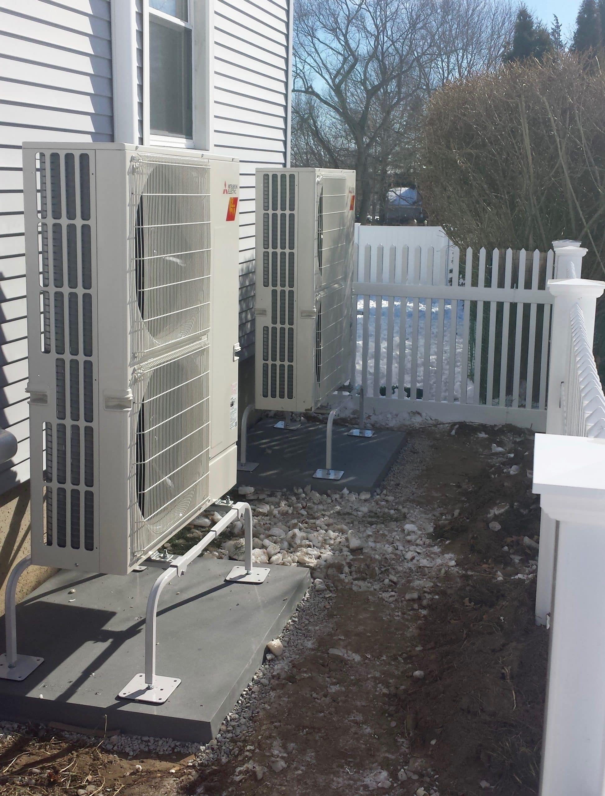 Ductless heating and air conditioning unit in Ipswich, MA home