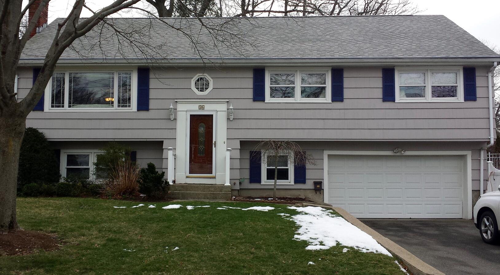 Ductless air conditioning for split-level home in Braintree, MA.