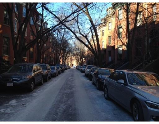 A new Mitsubishi multi-zone AC unit in Boston’s South End.