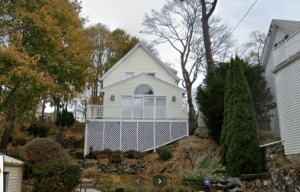 This colonial home in the Historic Olmsted District upgrades to a Mitsubishi ductless AC system.