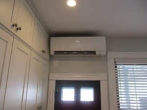 Boston home upgrades oil heating system with a Mitsubishi Electric ductless heat pump.