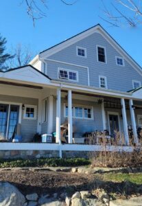This home in Sherborn replaces a wood stove with Mitsubishi Electric ductless system.